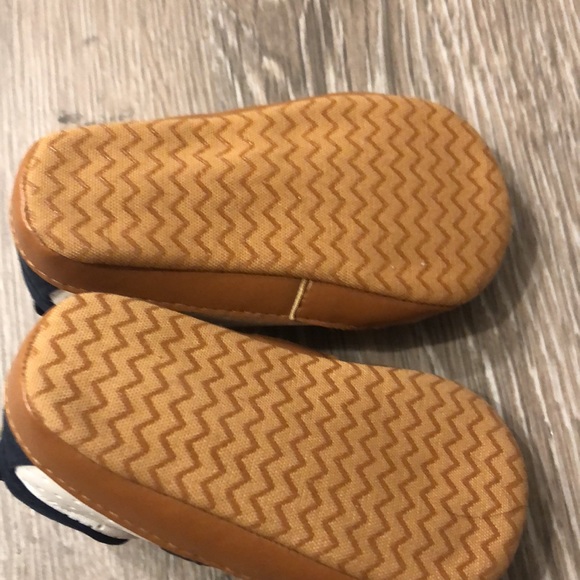 New without tags infant shoes size 0-3 months - Picture 6 of 6